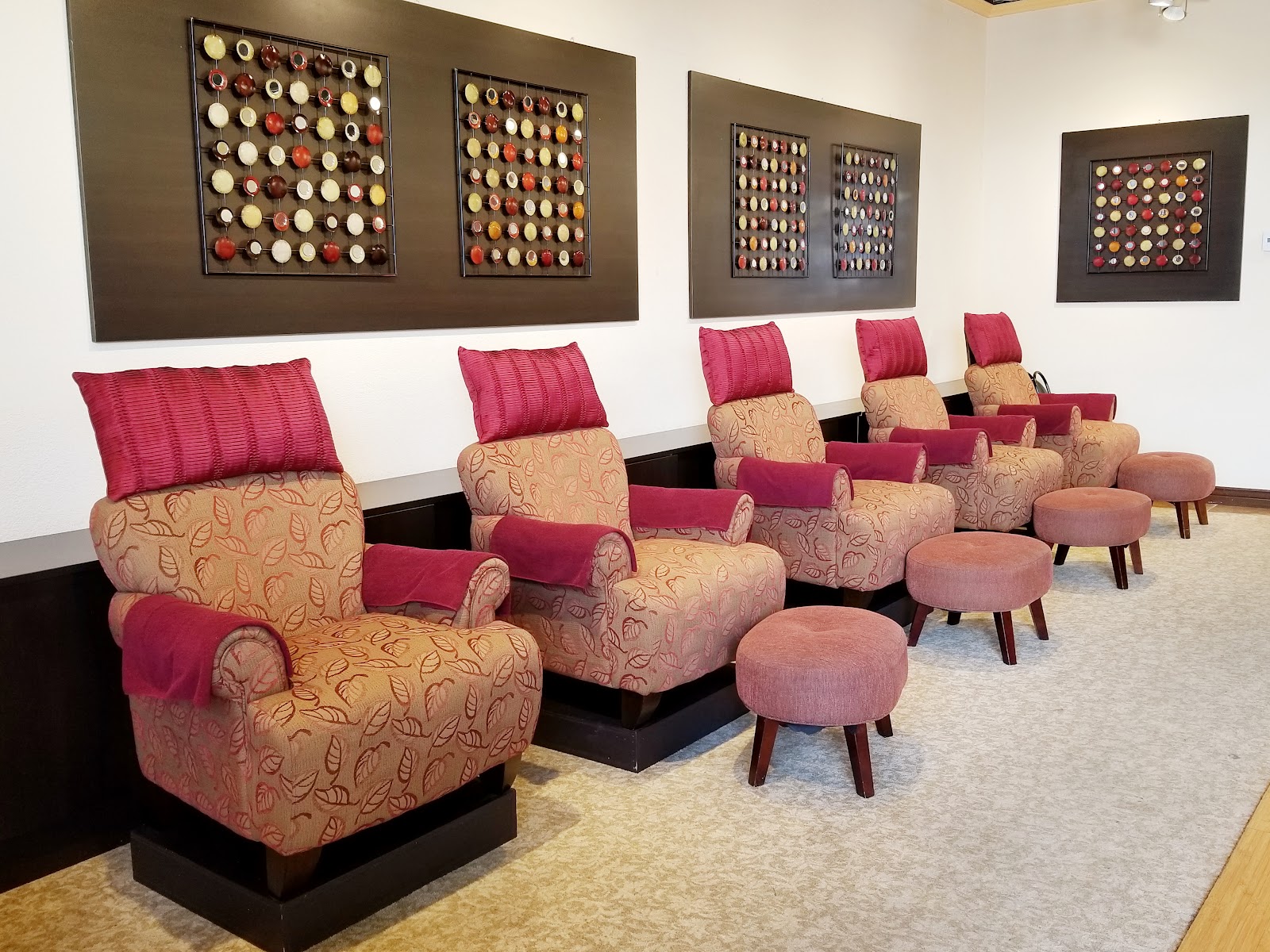 5Th Avenue Nails at DTC nail work in Greenwood Village, Colorado