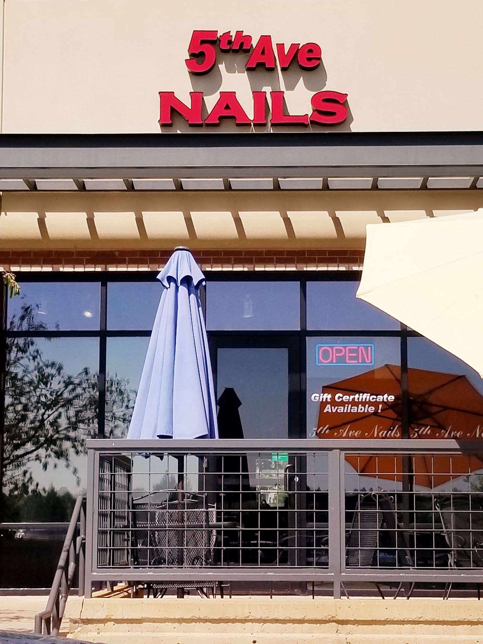 5Th Avenue Nails at DTC nail photo 3